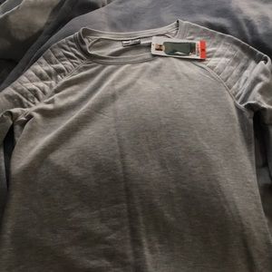 32° heat heather gray crew neck new with tags